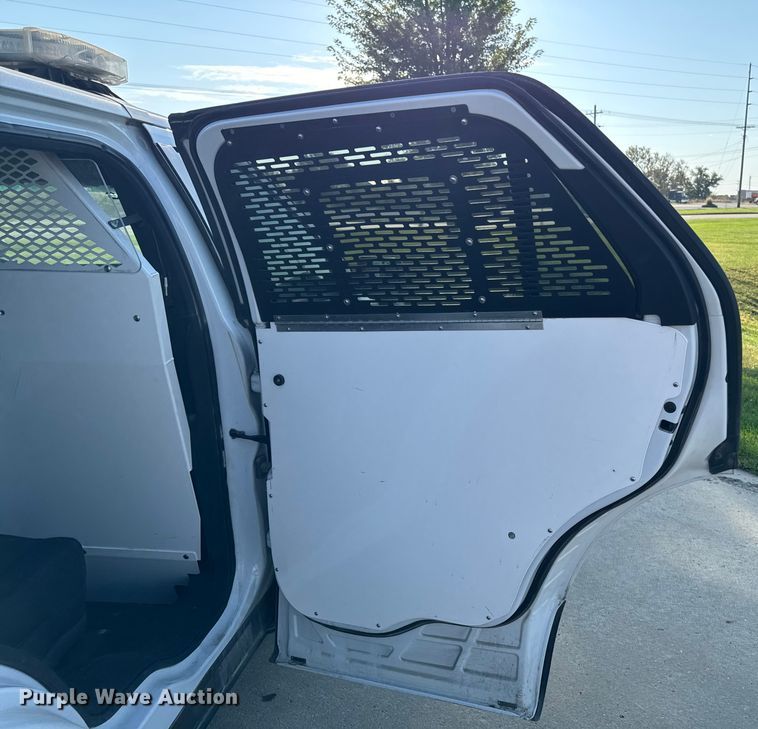 image for item EA1947 2017 Ford Explorer 