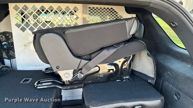 image for item EA1947 2017 Ford Explorer 