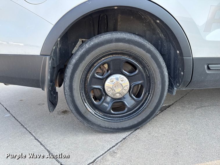 image for item EA1947 2017 Ford Explorer 