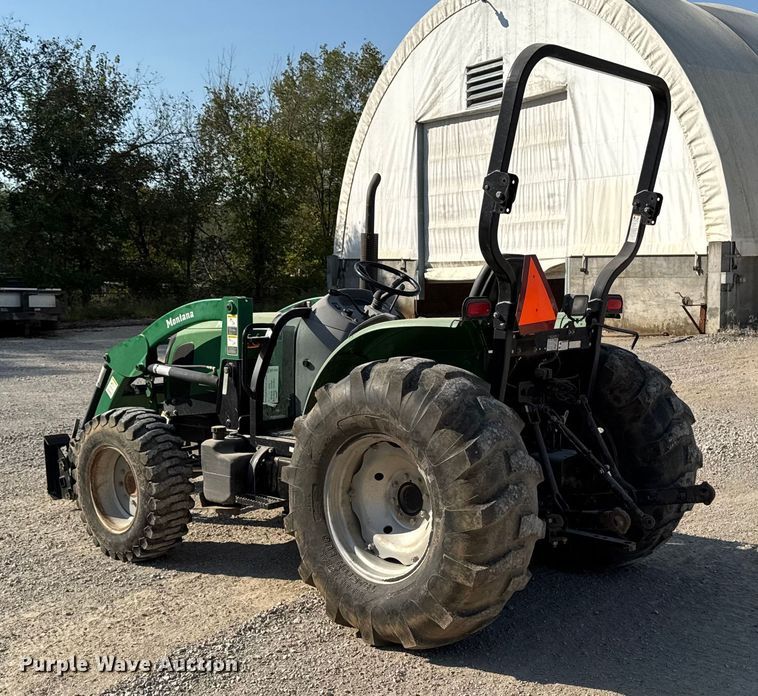 image for item EA1948 Montana 5740 MFWD tractor