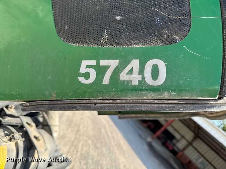 image for item EA1948 Montana 5740 MFWD tractor