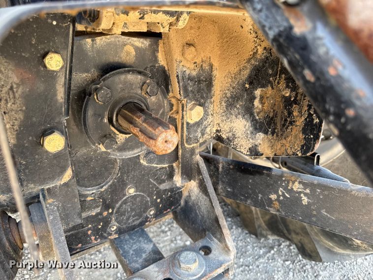 image for item EA1948 Montana 5740 MFWD tractor