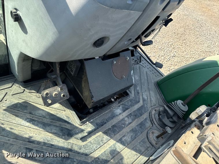 image for item EA1948 Montana 5740 MFWD tractor