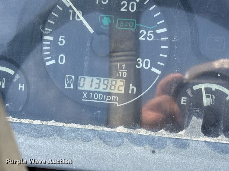 image for item EA1948 Montana 5740 MFWD tractor