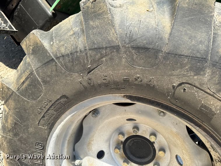 image for item EA1948 Montana 5740 MFWD tractor