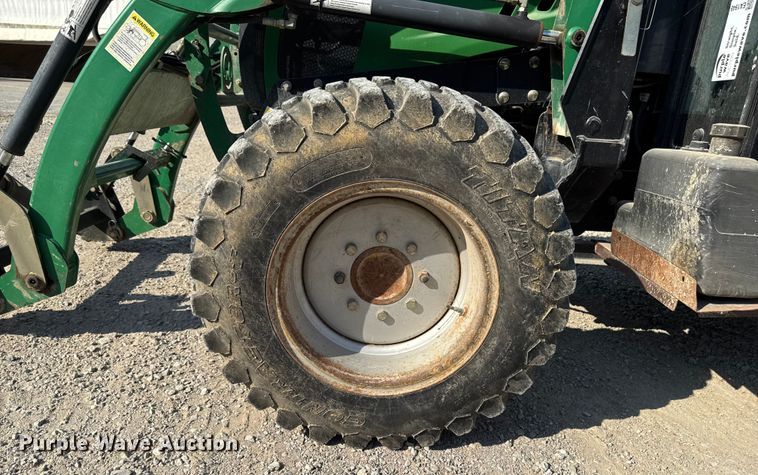 image for item EA1948 Montana 5740 MFWD tractor