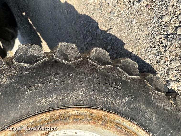 image for item EA1948 Montana 5740 MFWD tractor