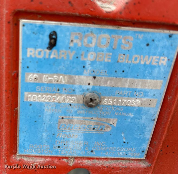 image for item EA7530 2011 UD UD3300 pothole patcher truck