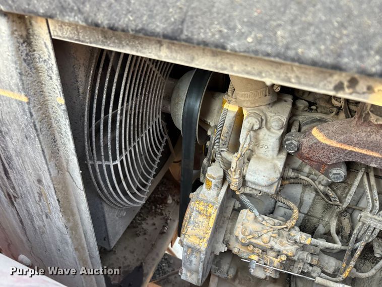 image for item EA7530 2011 UD UD3300 pothole patcher truck