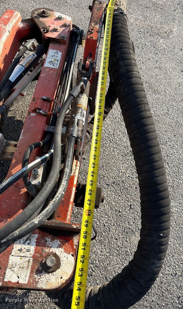 image for item EA7530 2011 UD UD3300 pothole patcher truck