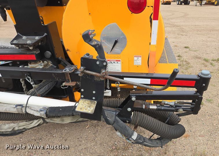 image for item EB1062 2010 Rosco RA-2000 pothole patcher