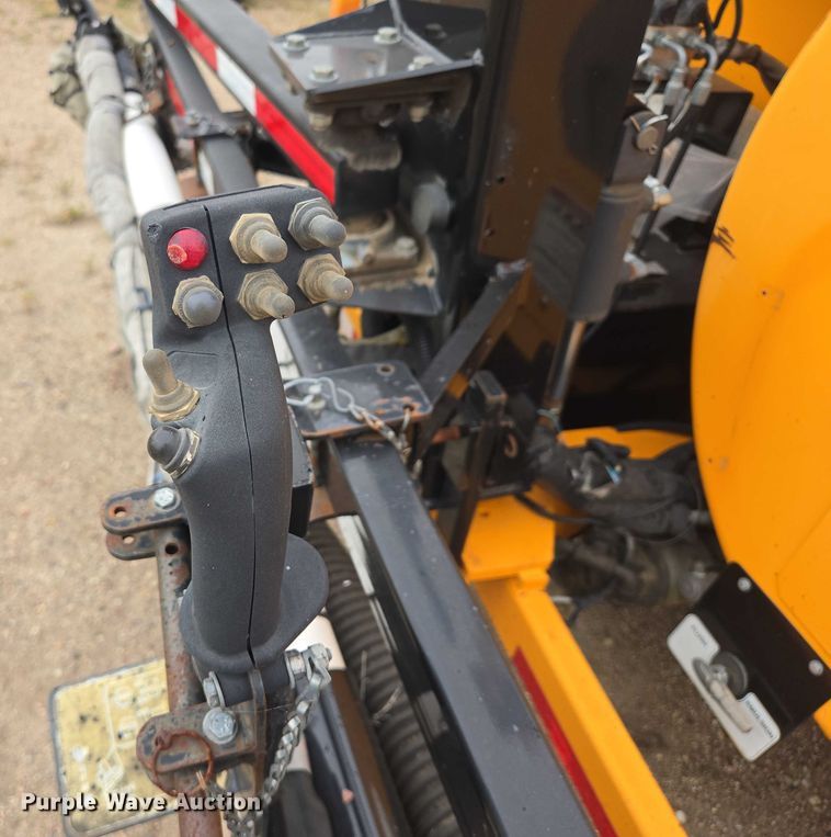 image for item EB1062 2010 Rosco RA-2000 pothole patcher