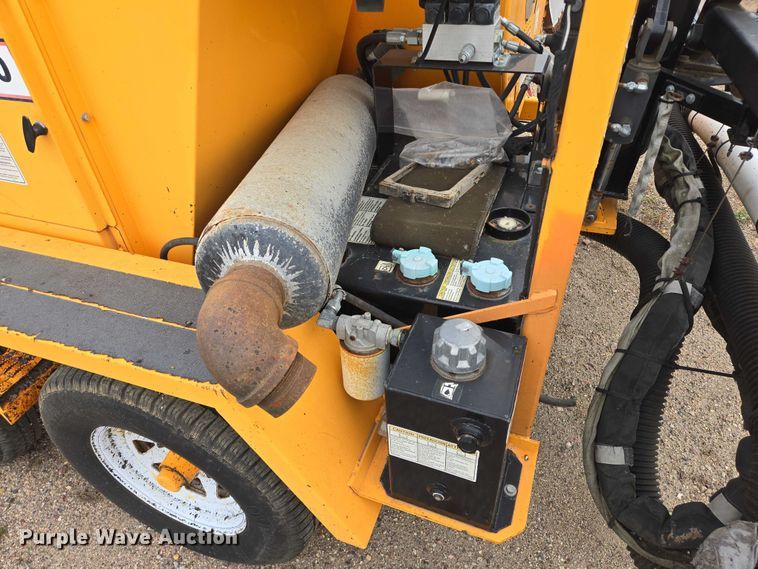 image for item EB1062 2010 Rosco RA-2000 pothole patcher