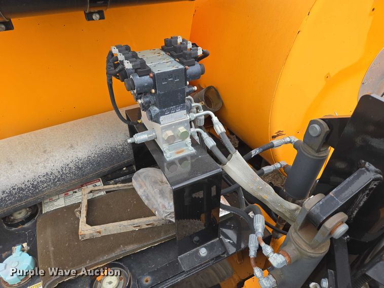 image for item EB1062 2010 Rosco RA-2000 pothole patcher