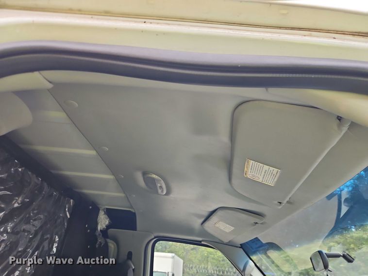 image for item EB8332 2007 Ford E250 van