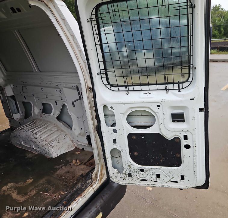 image for item EB8332 2007 Ford E250 van