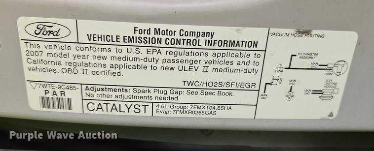 image for item EB8332 2007 Ford E250 van