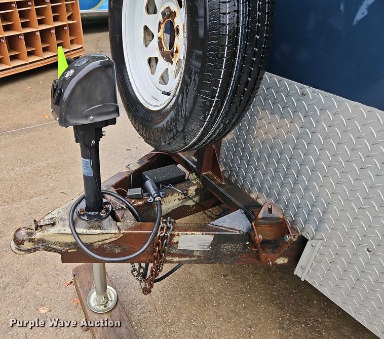 image for item EB8333 1998 Haulmark GS24T2-102 enclosed cargo trailer