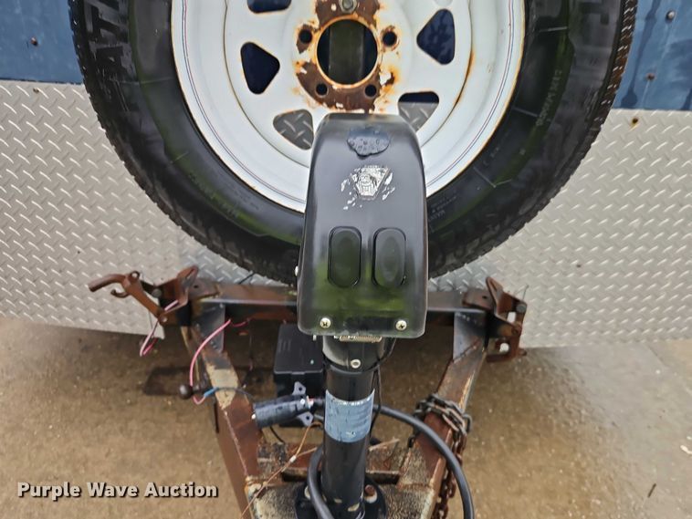 image for item EB8333 1998 Haulmark GS24T2-102 enclosed cargo trailer