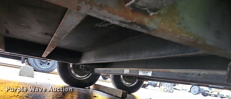 image for item EB8333 1998 Haulmark GS24T2-102 enclosed cargo trailer