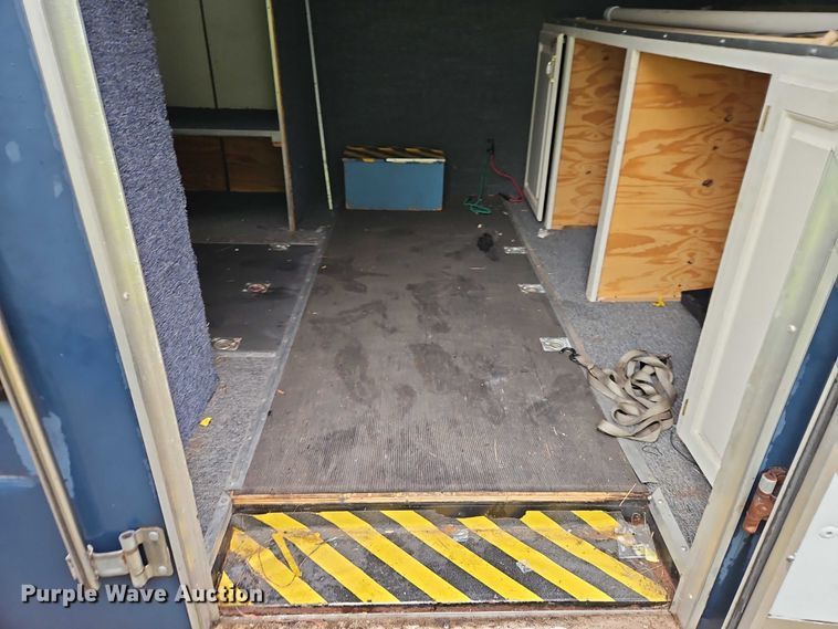 image for item EB8333 1998 Haulmark GS24T2-102 enclosed cargo trailer