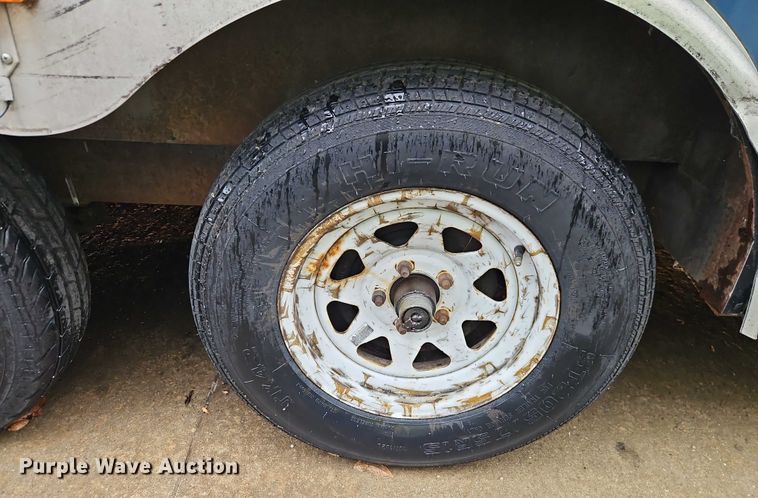 image for item EB8333 1998 Haulmark GS24T2-102 enclosed cargo trailer