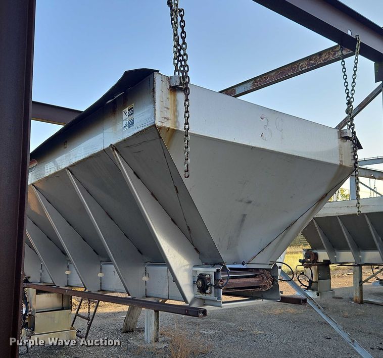 image for item EB8341 Henderson WSH 3048S spreader