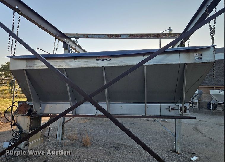 image for item EB8341 Henderson WSH 3048S spreader