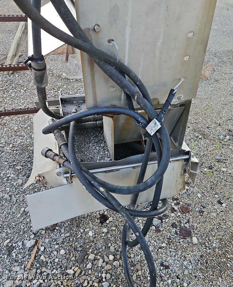 image for item EB8341 Henderson WSH 3048S spreader