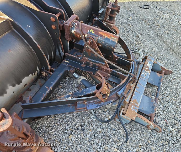 image for item EB8343 Henke snow plow