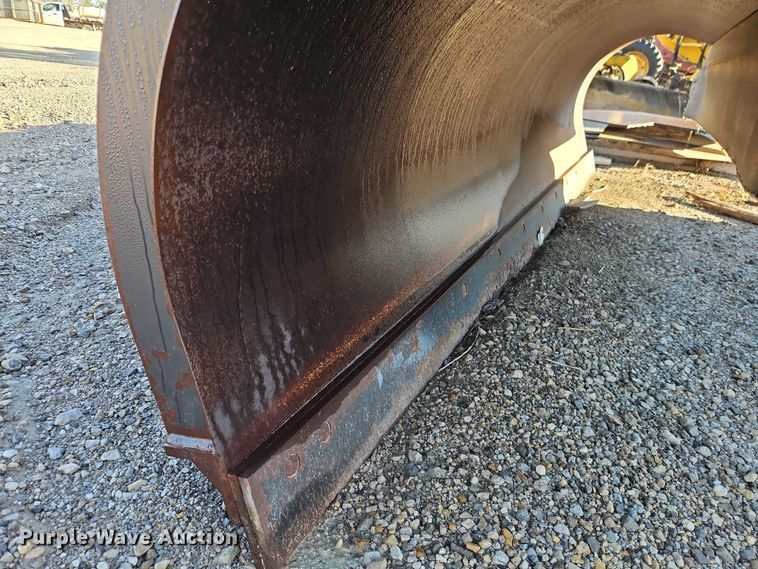 image for item EB8343 Henke snow plow