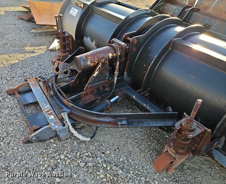 image for item EB8343 Henke snow plow