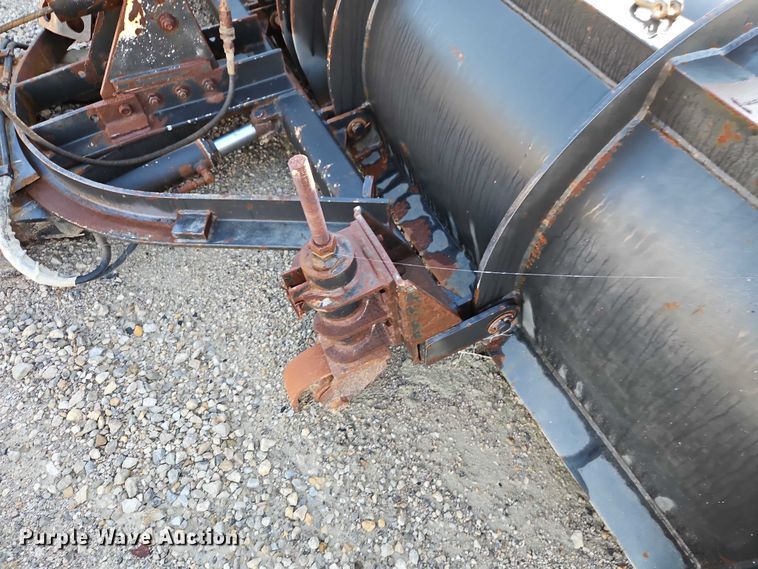 image for item EB8343 Henke snow plow