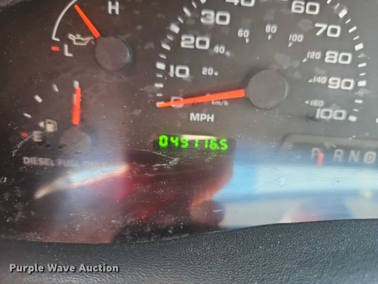 image for item EB8346 2002 Ford F350 Super Duty XL flatbed pickup truck