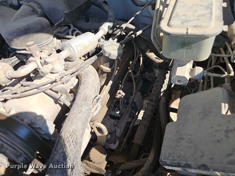 image for item EB8347 1996 Chevrolet C3500 box truck