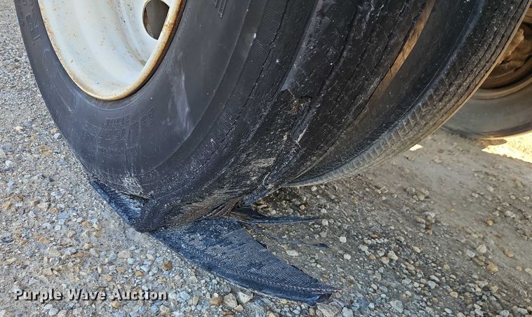 image for item EB8348 1991 Monon MA3-00-ST-48W dry van trailer