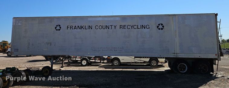 image for item EB8349 1974 Fruehauf FBZ9-F2-40 dry van trailer