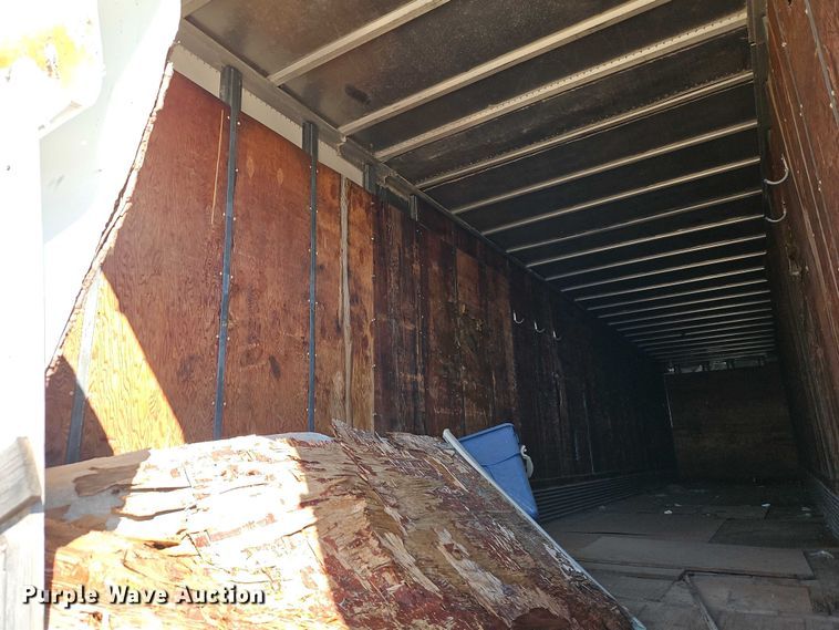 image for item EB8349 1974 Fruehauf FBZ9-F2-40 dry van trailer