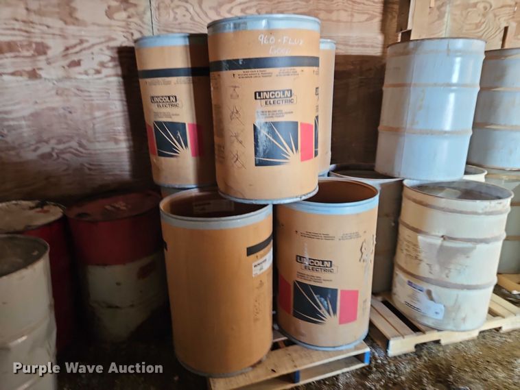 image for item EB8351 Tanks and barrels