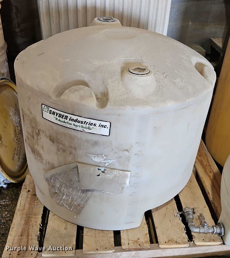 image for item EB8351 Tanks and barrels