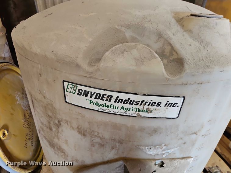 image for item EB8351 Tanks and barrels