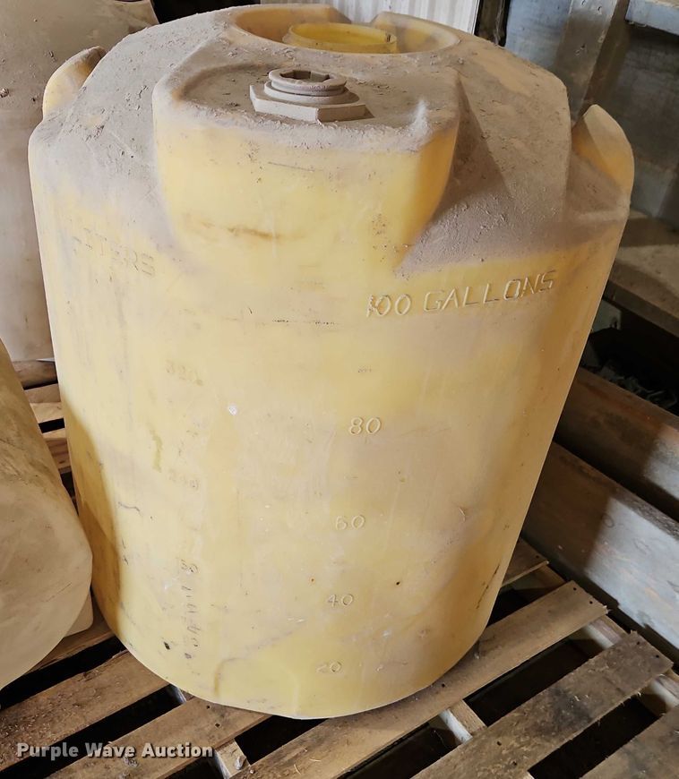 image for item EB8351 Tanks and barrels