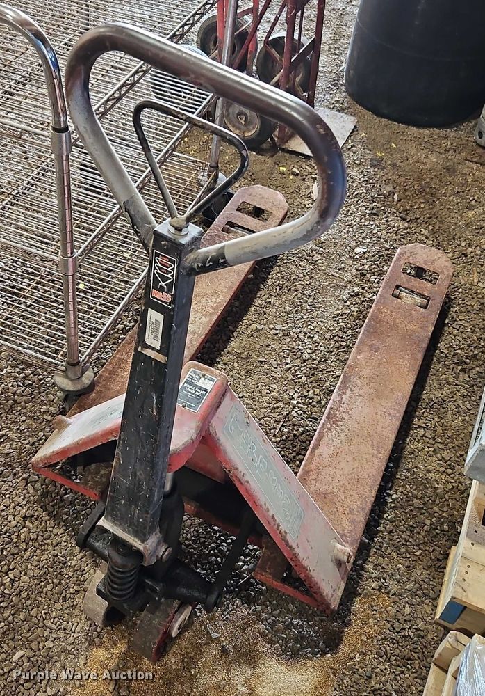 image for item EB8352 Tools