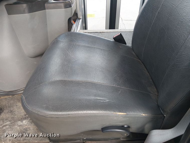 image for item EC1202 2012 Ford E450 shuttle bus