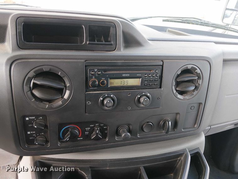 image for item EC1202 2012 Ford E450 shuttle bus