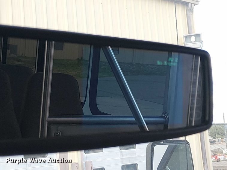 image for item EC1202 2012 Ford E450 shuttle bus