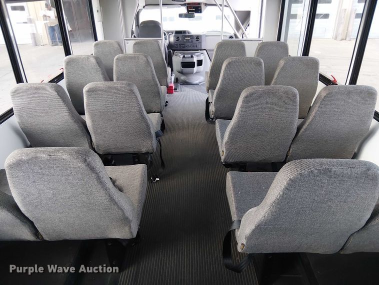 image for item EC1202 2012 Ford E450 shuttle bus