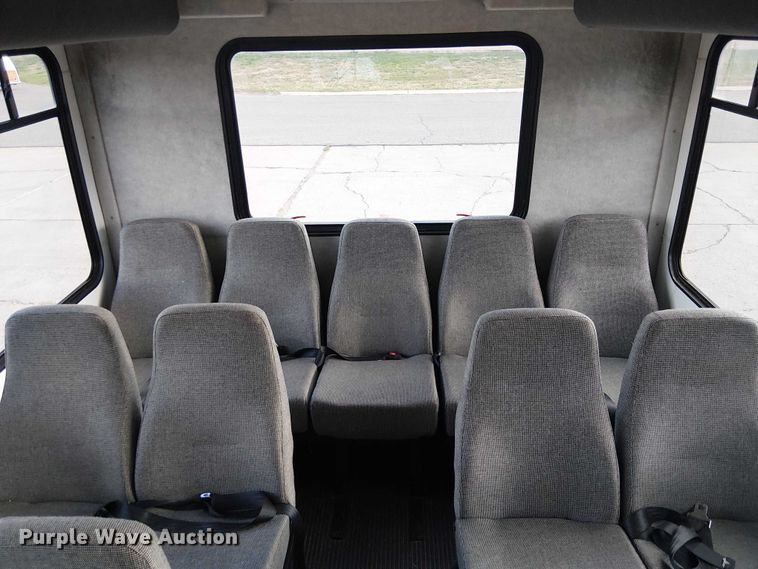 image for item EC1202 2012 Ford E450 shuttle bus