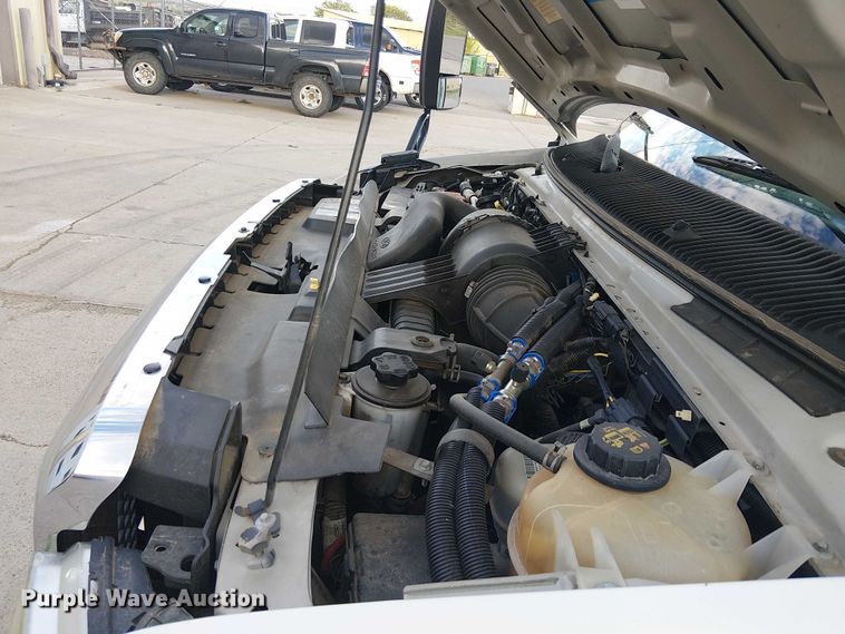 image for item EC1202 2012 Ford E450 shuttle bus