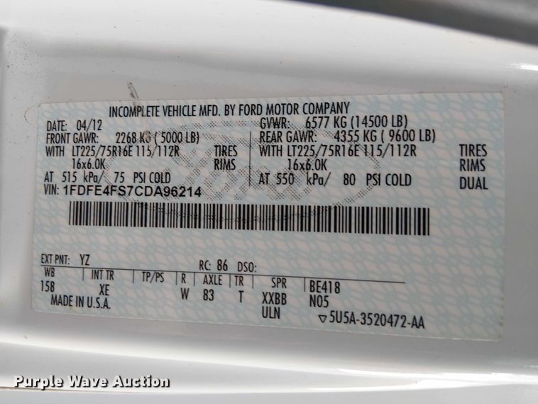 image for item EC1202 2012 Ford E450 shuttle bus